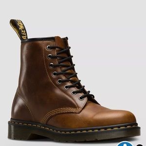 Excellent condition Dr Martens 1460 Orleans in Butterscotch